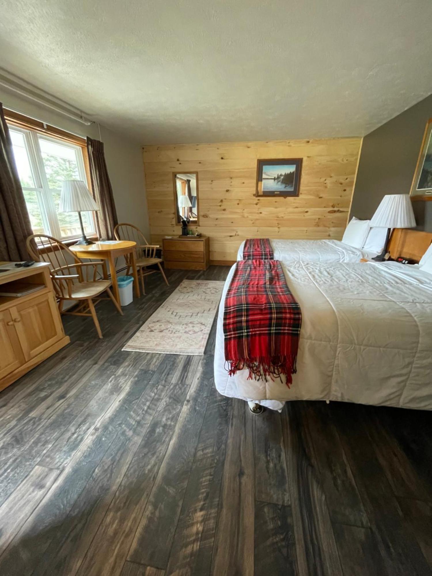 Spillover Motel And Inn Stratton Extérieur photo